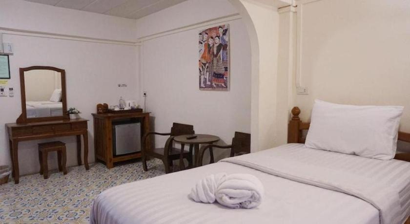 Nan Lanna Hotel Bagian luar foto