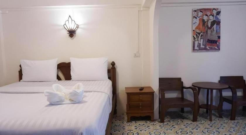Nan Lanna Hotel Bagian luar foto